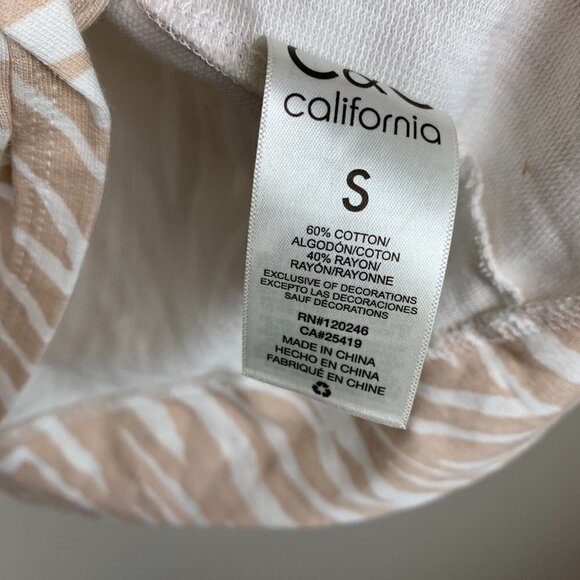 C&C California Leopard Print Tied Front Hoodie - Size Small - Picture 4 of 6